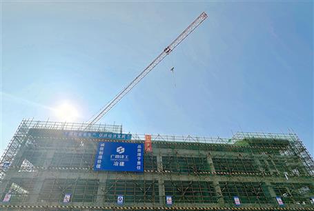 提升“三力”爭創(chuàng)佳績丨冶建第四分公司承建項目主體結構封頂