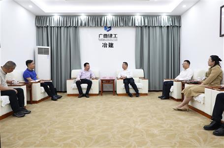 洪進(jìn)興到冶建公司調(diào)研指導(dǎo)工作