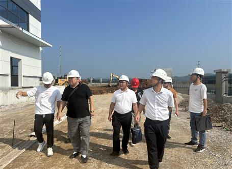 韋克雪到設(shè)備安裝分公司項目開展三季度暨節(jié)前安全生產(chǎn)質(zhì)量綜合大檢查